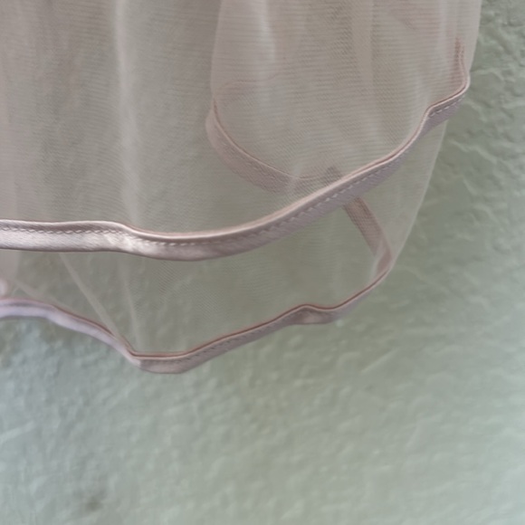 Victorias Secret Blush Babydoll Lingerie - Picture 4 of 8